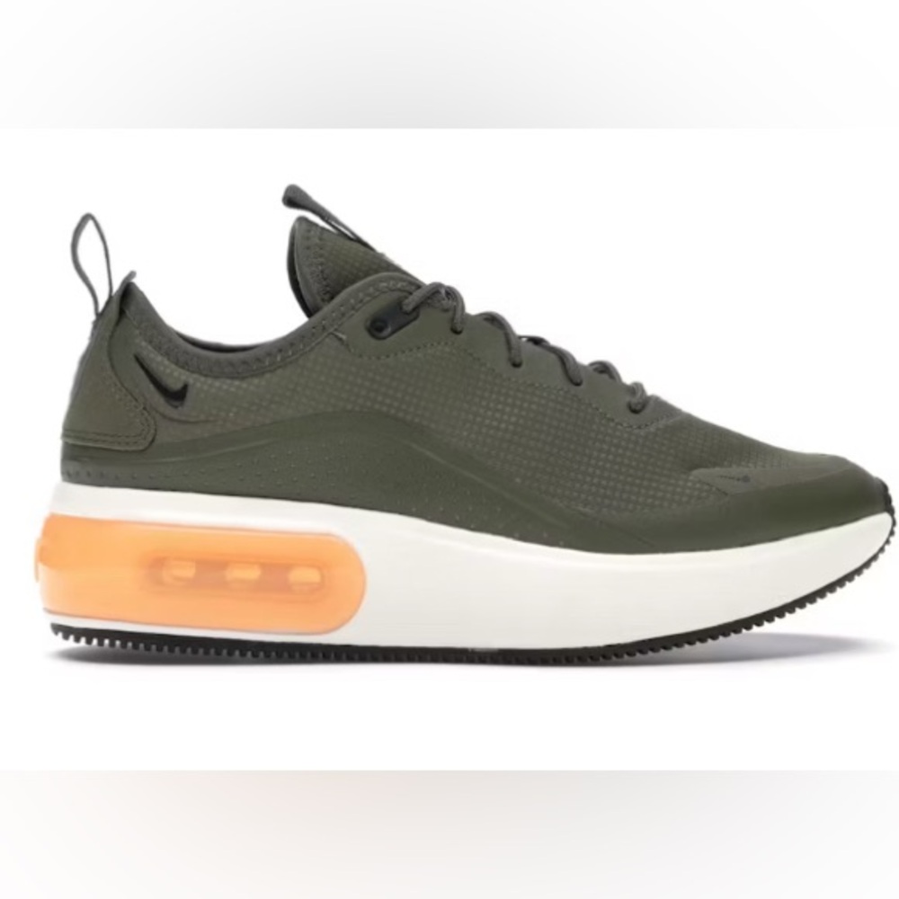 Nike Air Max Dia in Olive Size 7